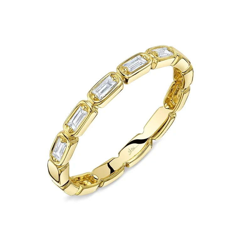 Diamond Baguette Band in 14K Yellow Gold, 0.16 tcw