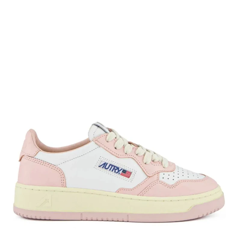 Autry Ladies Medalist Low Top Trainers