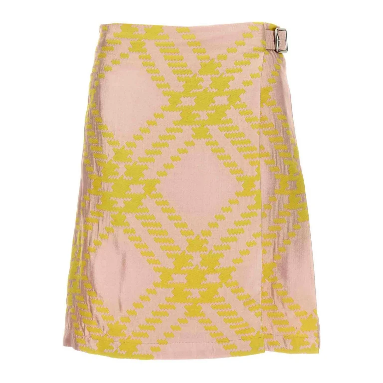 BURBERRY - Burberry Skirt