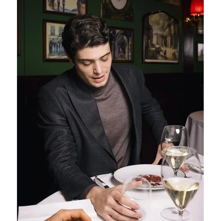 Larusmiani Budapest Single-Breasted Wool Suit Grey Tailored Made - Men