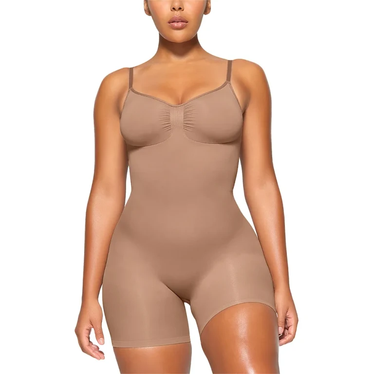 Skims Seamless Sculpt Mid Thigh Bodysuit