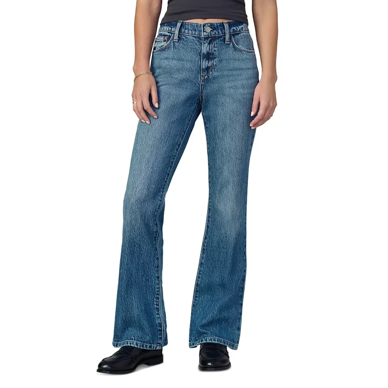 Joe's Jeans The Provocateur Mid Rise Petite Bootcut Jeans in Delight