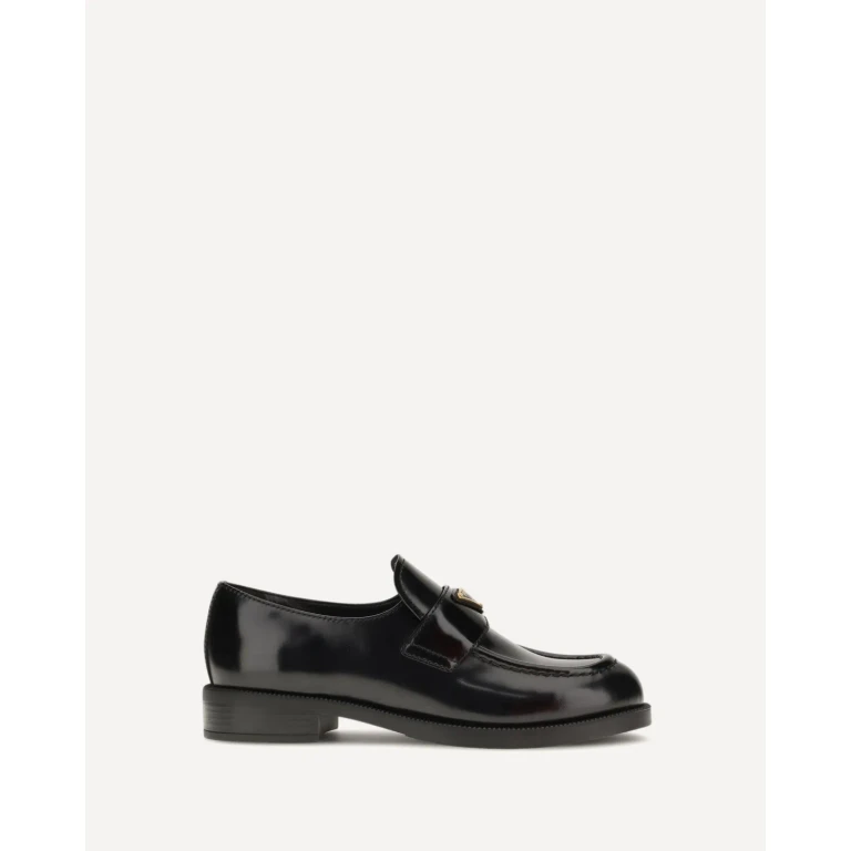 PRADA Leather Loafers Female 37