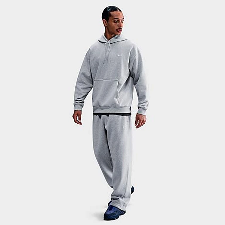 Nike Men's Solo Swoosh Fleece Sweatpants in Dark Grey Heather/Light Smoke Grey/White Size: XS