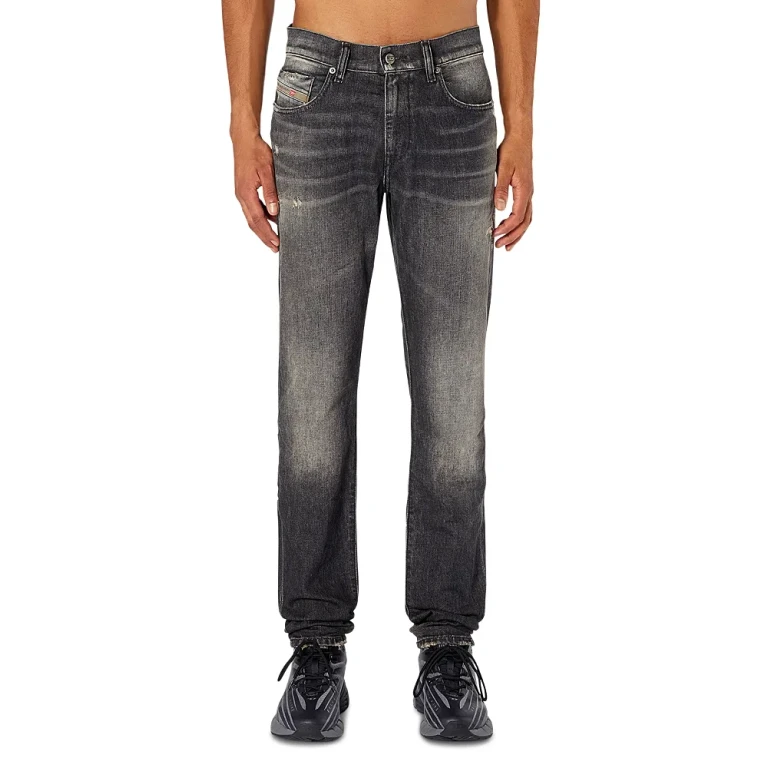 Diesel 2019 D Strukt Slim Fit Jeans in Black
