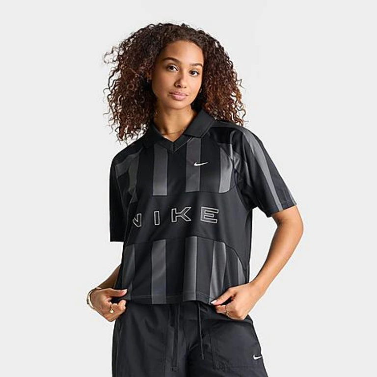 Nike Women's Sportswear Striped Oversized Jersey in Black Size: XS