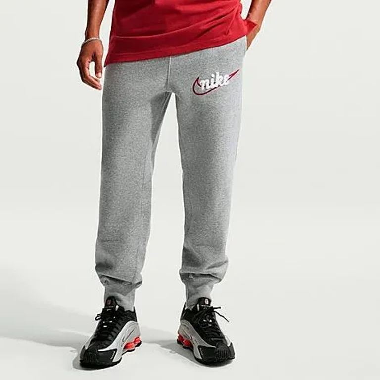 Nike Men's Sportswear Club Chenille Script Fleece Jogger Pants in Dark Grey Heather/Light Smoke Grey/White Size: XS