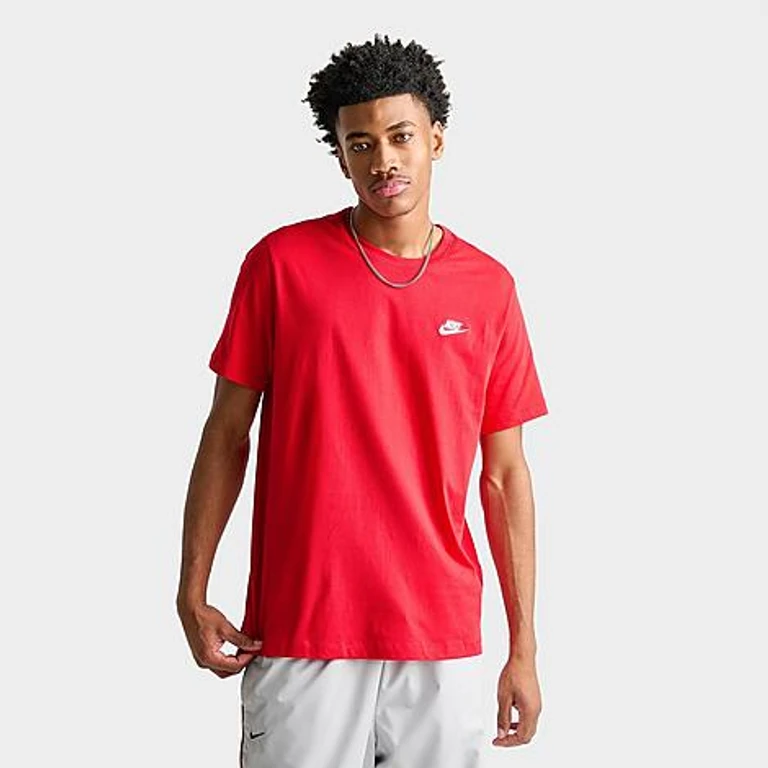 Nike Men's Sportswear Club T-Shirt in University Red/White Size: Medium