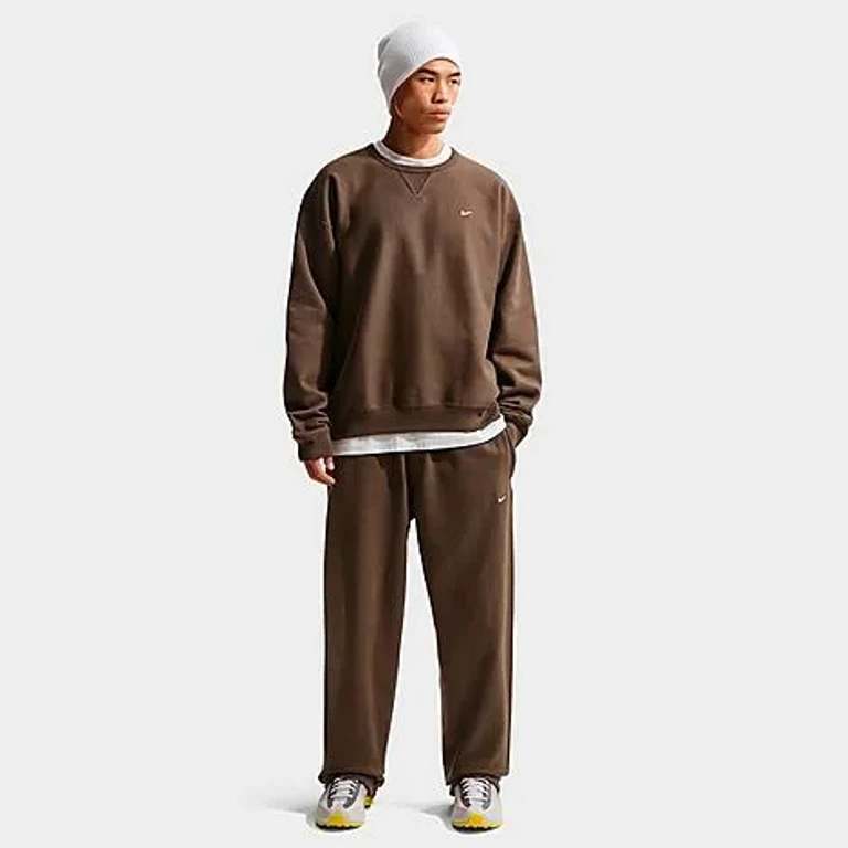 Nike Men's Solo Swoosh Fleece Sweatpants in Dark Hazel/White Size: XS
