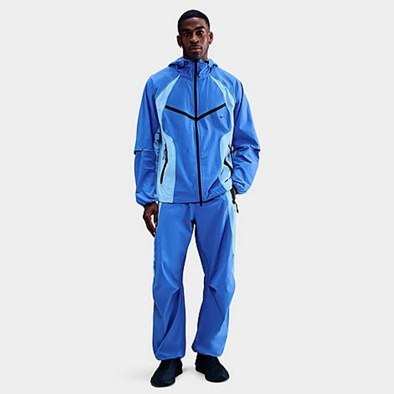 Nike Men's Tech Dri-FIT Woven Color-Block Oversized Pants in Comet Blue/Aluminum Size: XS