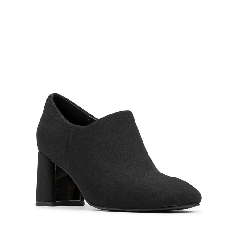 Donald Pliner Women's Pleeze Shooties