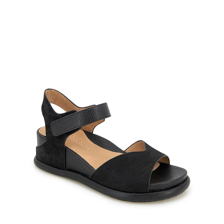 Gentle Souls by Kenneth Cole Women's Jalleen Sandals