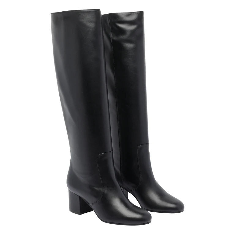 Via Roma 15 Boots Black Calf Leather/leather Sole - Women