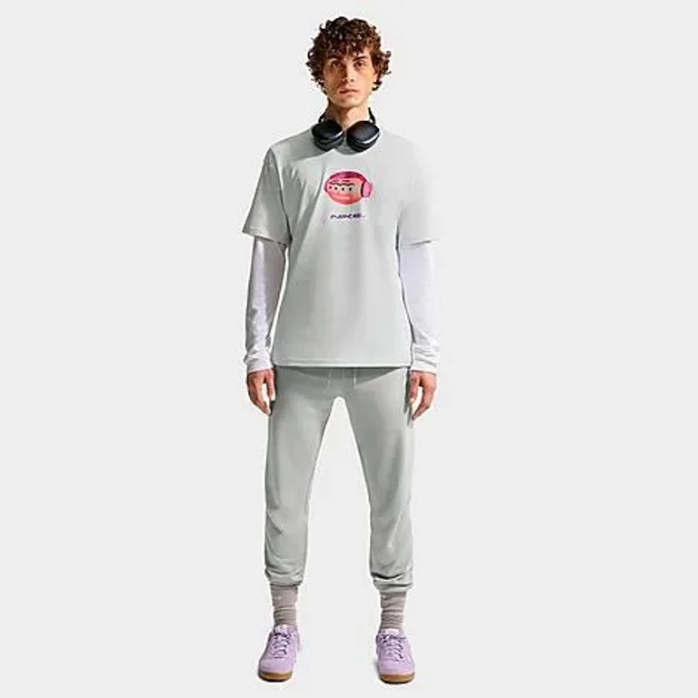 Nike Men's Sportswear DN Flock T-Shirt in Off White Size: XS