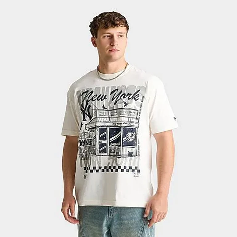 Men's New York Yankees MLB Shop Graphic T-Shirt in Cream Size: Small