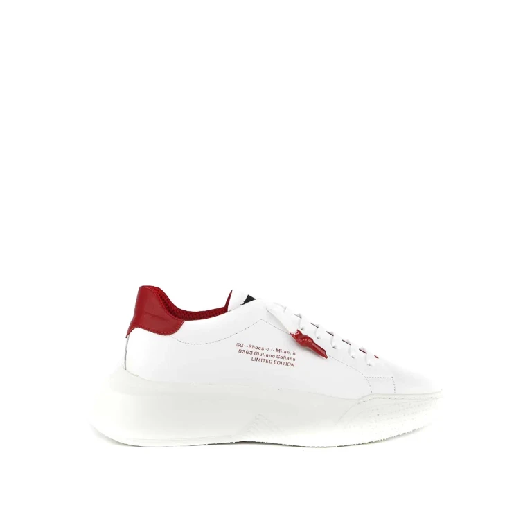 Baskets - Rouge (NEMESIS2NAPPACROCKWHITERED)