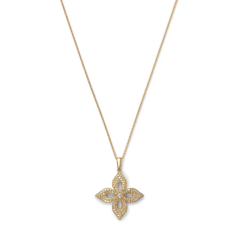 Diamond Flower Pendant Necklace in 14K Yellow Gold, 0.33 tcw