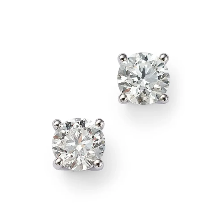 Colorless Certified Round Diamond Stud Earring in 18K White Gold, 0.75 tcw