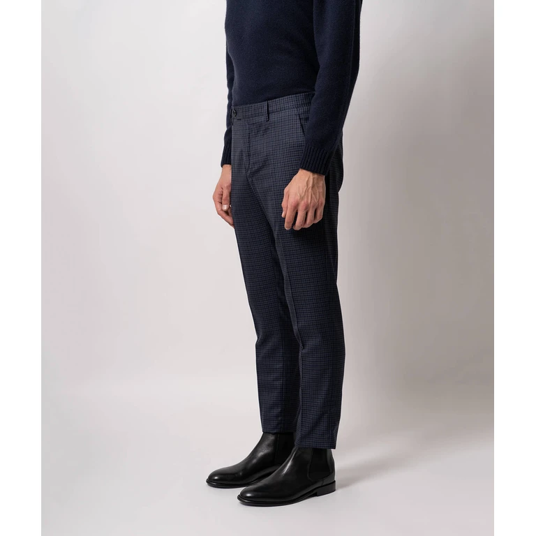 Larusmiani Wool Trousers Oberlech Navy No Pinces - Men