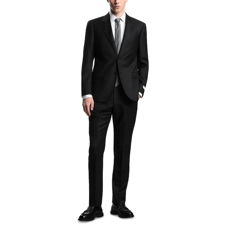 Emporio Armani Terno Regular Fit com Lapela Pico