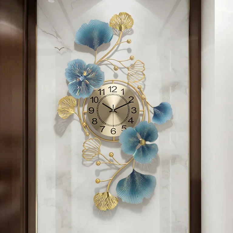 32.7" Light Luxury Creative 3D Metal Ginkgo Leaves Artistic Wall Clock Home Decor Art