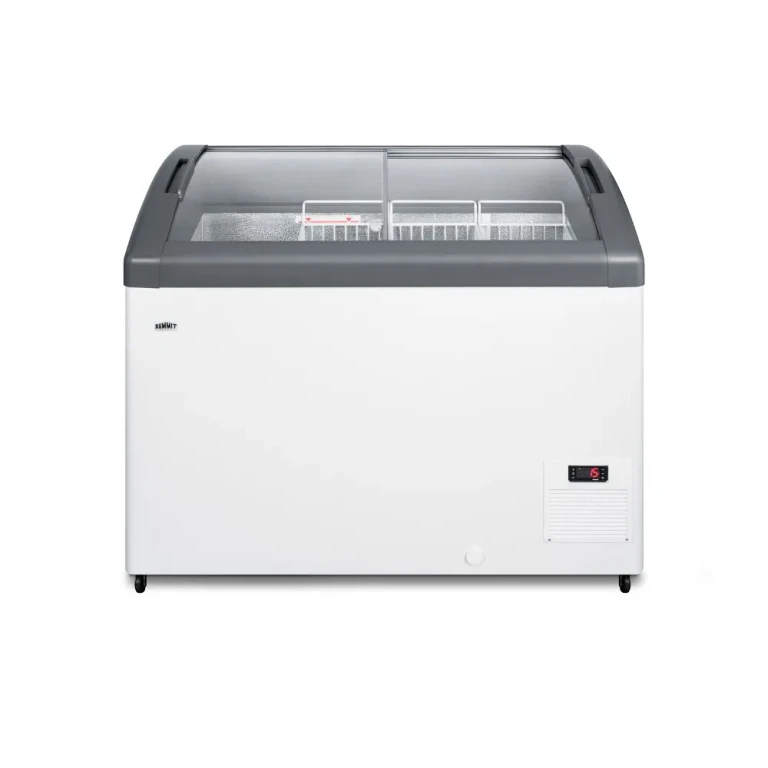 Summit Commercial 9.5 Cu. Ft. Chest Freezer - White with Curved Glass Door