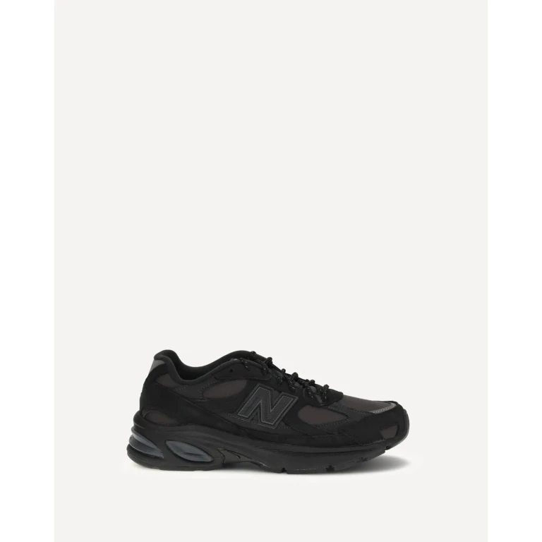 NEW BALANCE 2010 Sneakers unisex 9.5