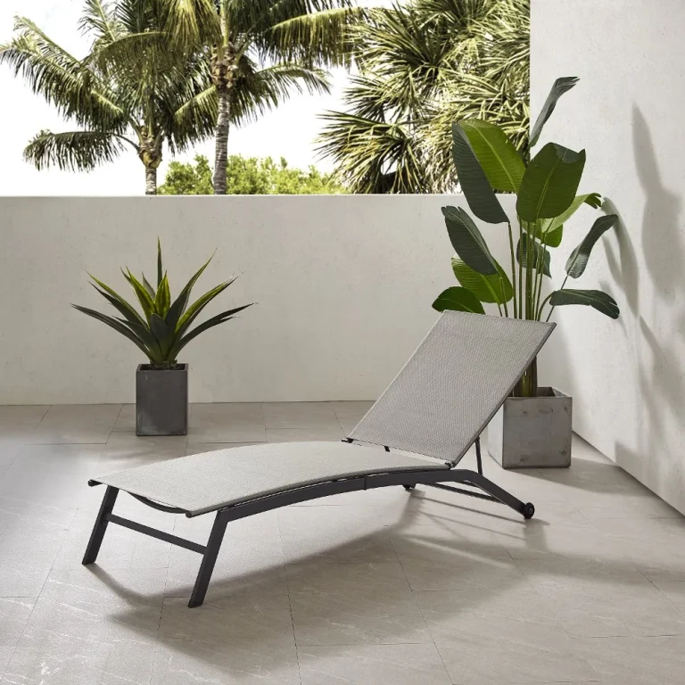Weaver Gray Outdoor Sling Chaise Lounge