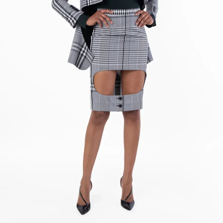 Burberry Ladies Black Ip Pattern Bottoms