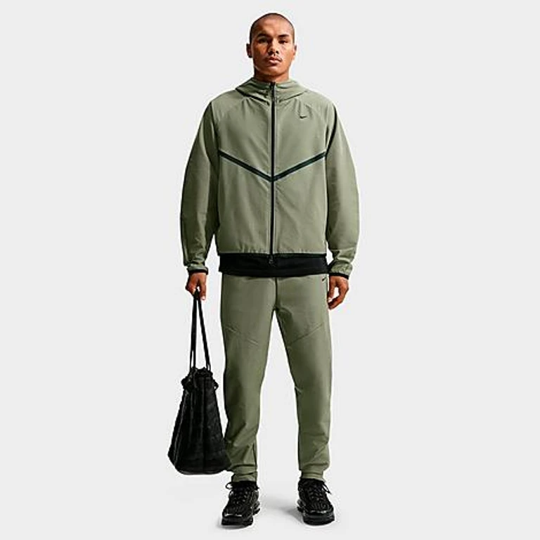 Nike Men's Tech Dri-FIT Shori Knit Pants in Silver Sage/Black Size: XS