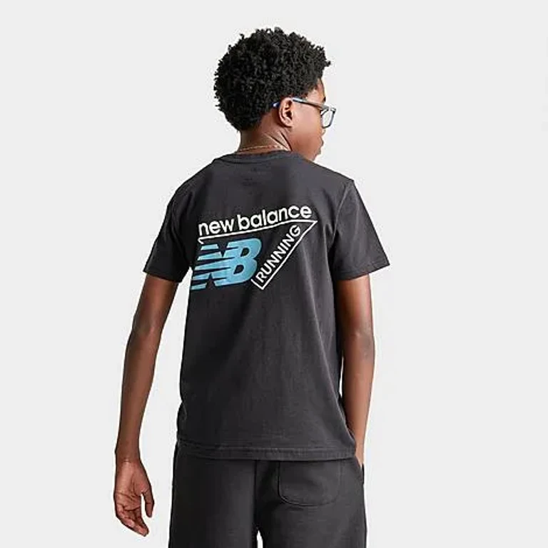 New Balance Big Kids Running Triangle T-Shirt in Caviar Size: Small