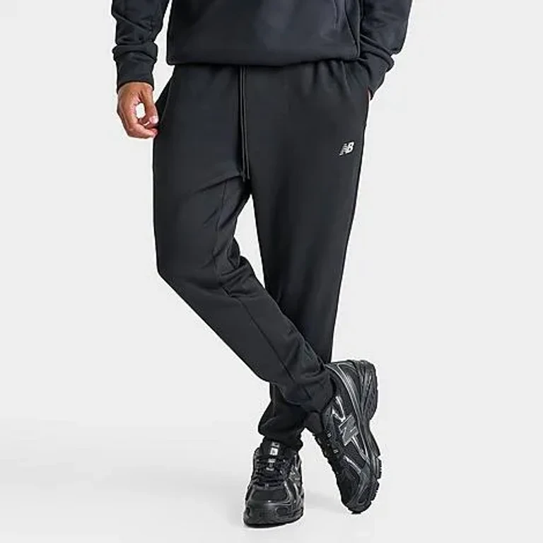New Balance Men's Tech Knit Pants in Black Size: Small