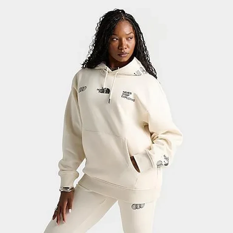 Women's Location Graphic Pullover Hoodie in Off White/Black Size: XS