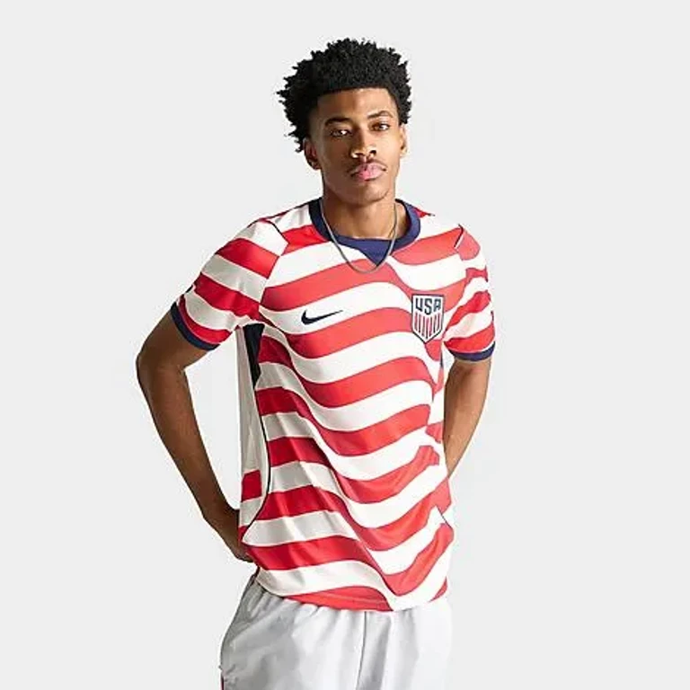 Nike Men's USA 26 Stadium Home Dri-FIT Replica Soccer Jersey in Sail/Midnight Navy Size: Small