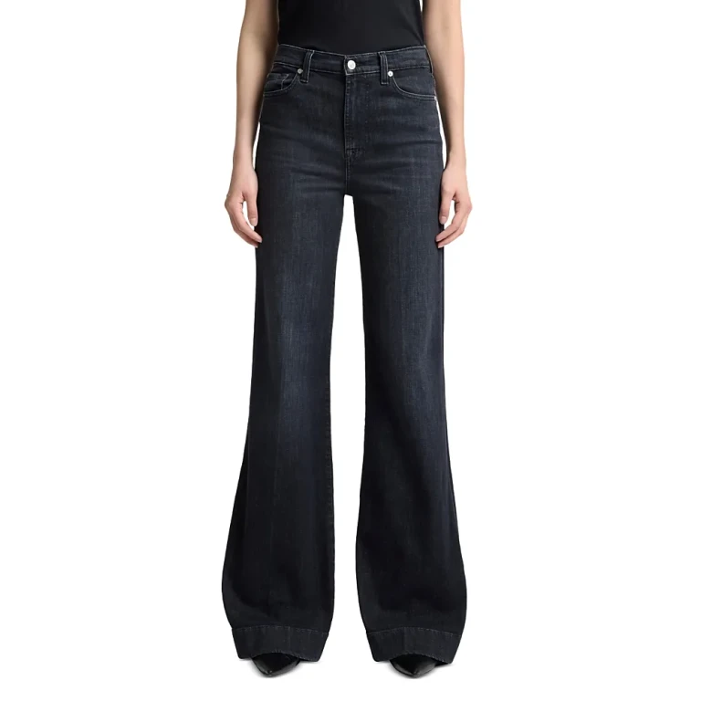 7 For All Mankind Modern Dojo Flare Leg Jeans in Black