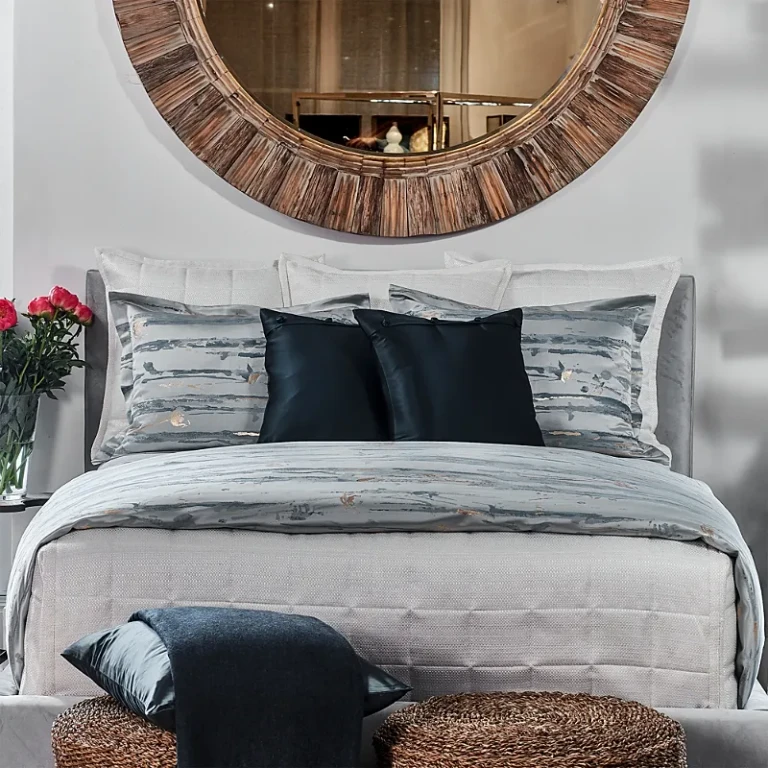 Ann Gish Tex Coverlet Set, King