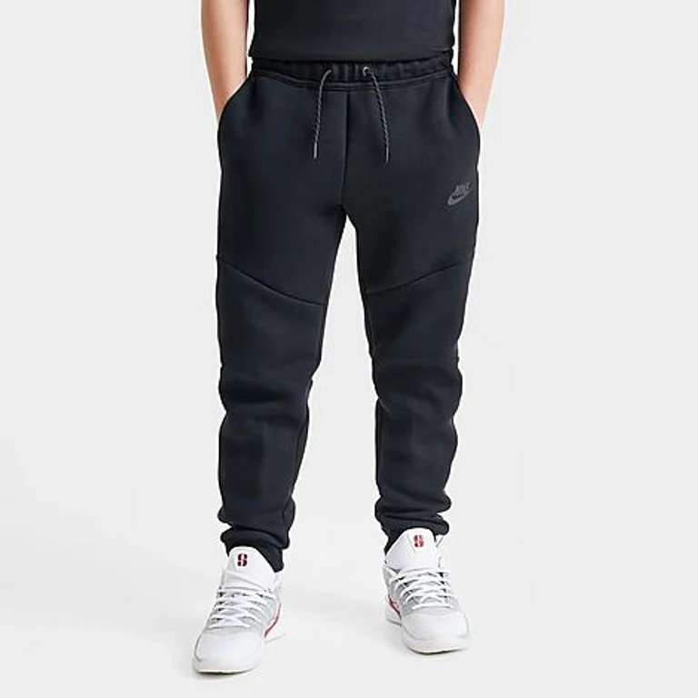 Nike Big Kids Sportswear Tech Fleece Reflective Jogger Pants in Black Size: Small