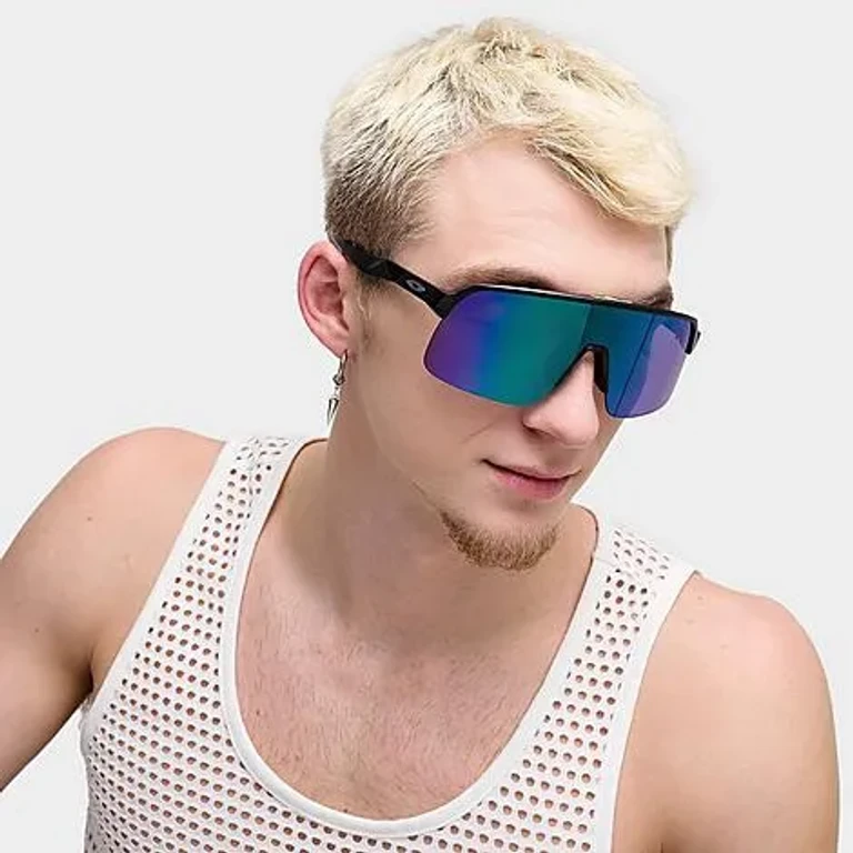 Oakley Sutro Lite Sunglasses in Black