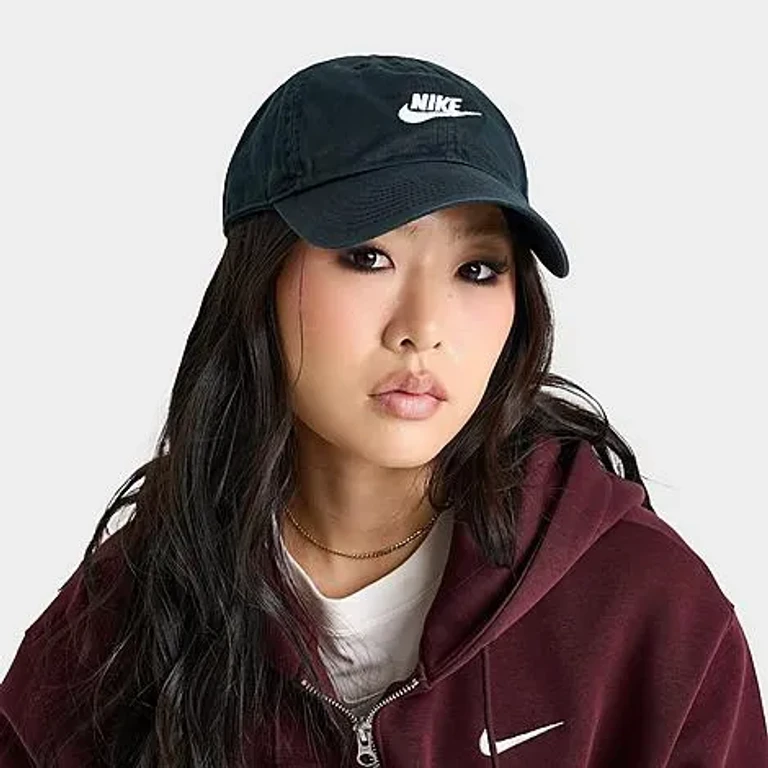 Nike Club Unstructured Futura Wash Strapback Hat in Black/White Size: L-XL