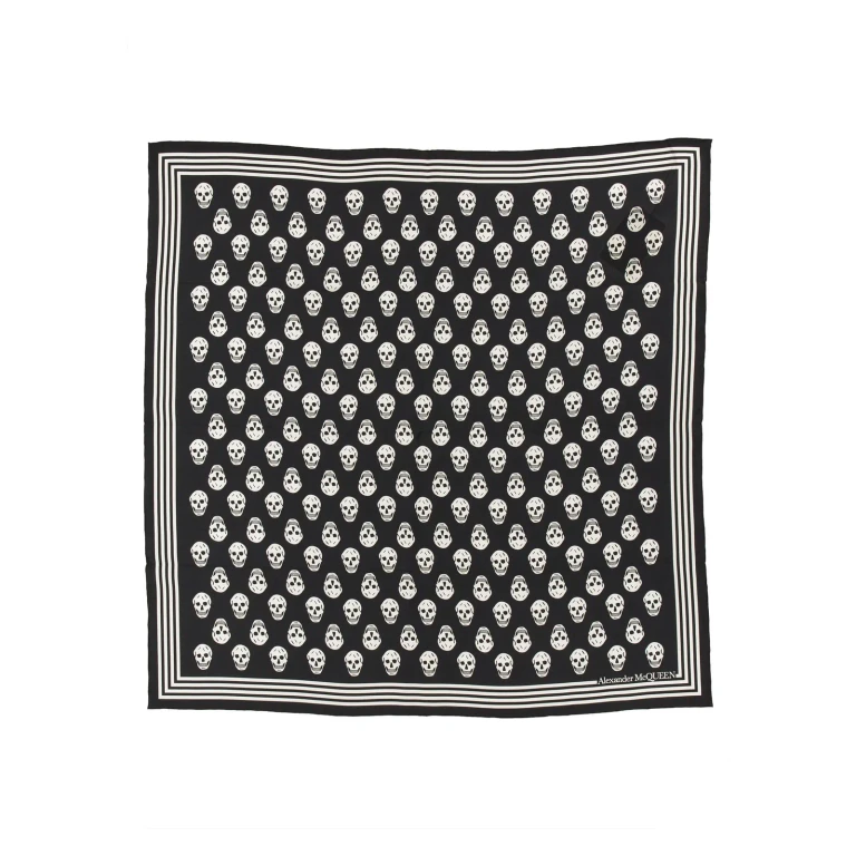 Alexander McQueen Seidenschal mit Totenkopf-Motiv
