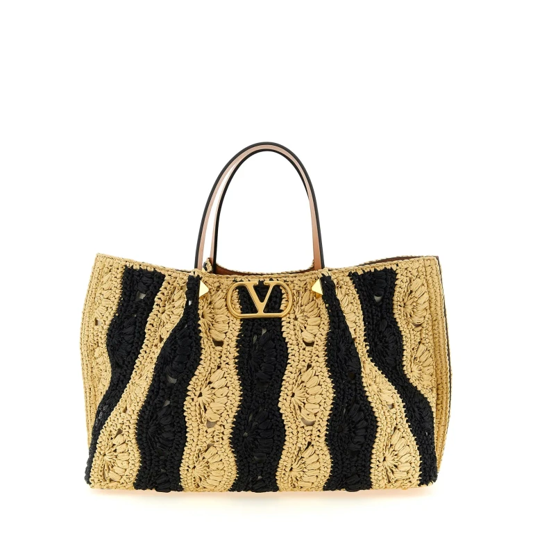 Valentino Garavani vlogo Signature Handbag