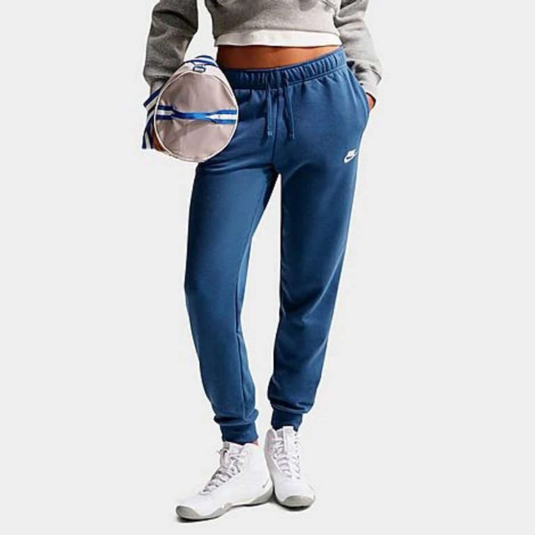 Nike Women's Sportswear Club Fleece Mid-Rise Jogger Pants in Mystic Navy/White Size: XS