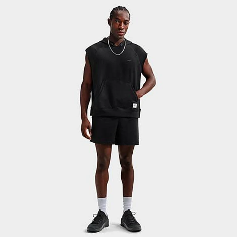 N.A.C. Dri-FIT Fleece mouwloze trainingshoodie in zwart
