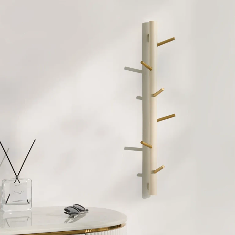 Luxury 6-Hook Wall Mounted Coat Rack in Gold with High Load-Bearing and Paint Process