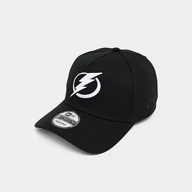 New Era Tampa Bay Lightning NHL 9FORTY Monochrome Snapback Hat in Black/White