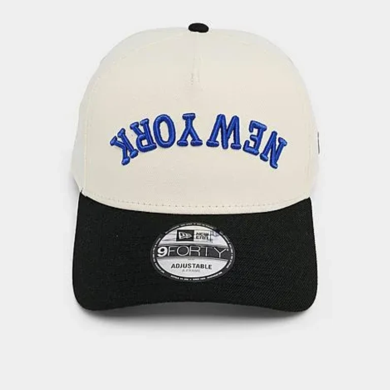 New Era New York Knicks NBA 9FORTY A-Frame Upside Down Wordmark Snapback Hat in Chrome/Black/Blue
