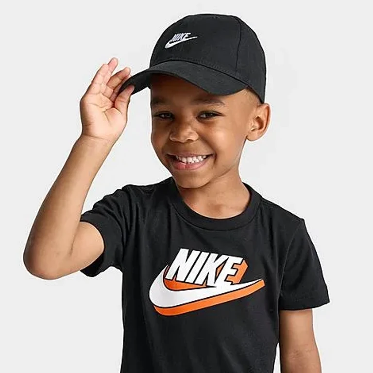 Nike Kids Sportswear Heritage86 Futura Strapback Hat in Black/White