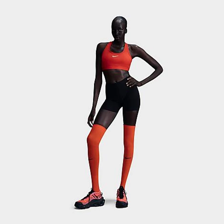 Nike Women's Swoosh Medium Support Sports Bra in University Red/White Size: XXS