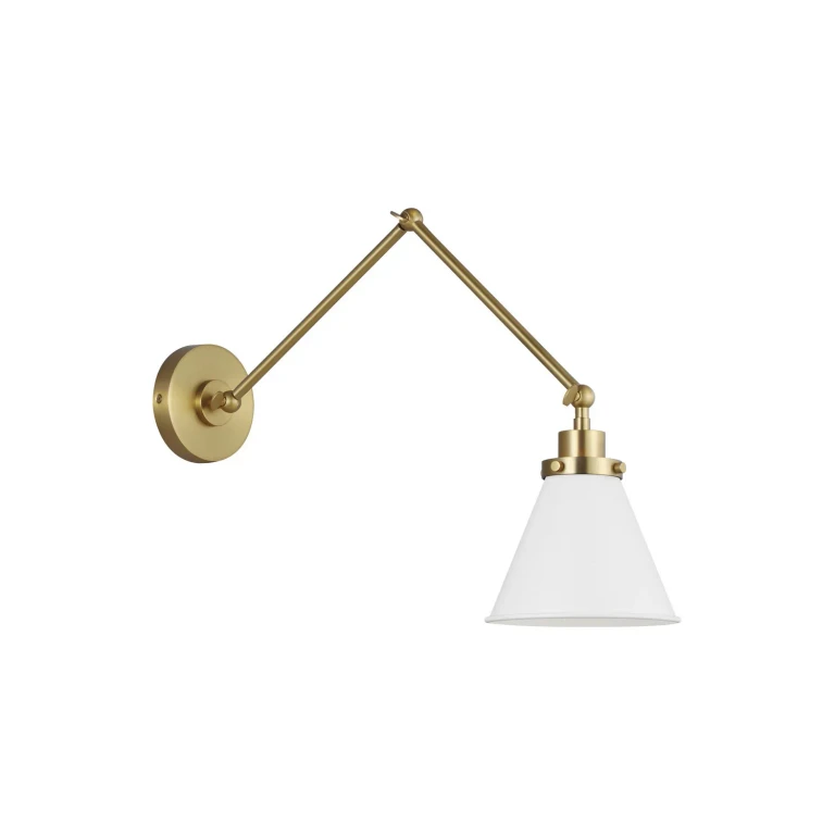 Visual Comfort Studio Wellfleet Wall Sconce in Matte White And Burnished Brass by Chapman & Myers