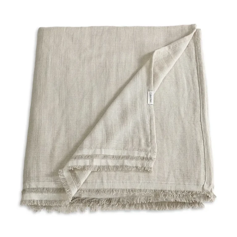 Calvin Klein Fine Weave Throw
